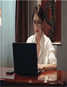 我的美女老板电影下载