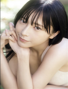 美女裸露无档网站